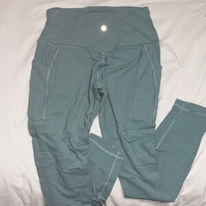 Teal High-Waisted Leggings
Style- Align with pockets, 28”